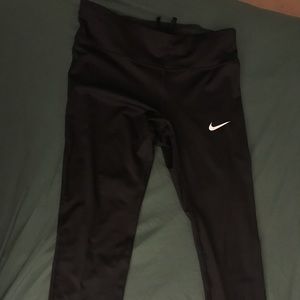 NWOT Nike running tights